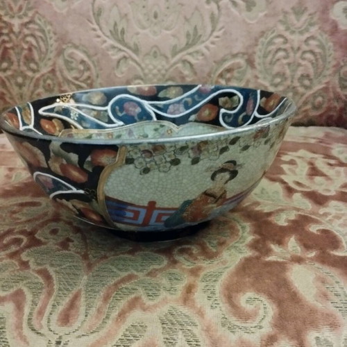 Royal Satsuma hand painted deep bowl used, gilded