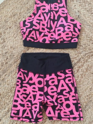 Baya women's workout set, pink and white, size S