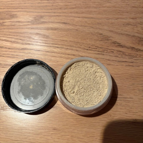 Morphe Bake & Set Setting Powder used, translucent, 9g