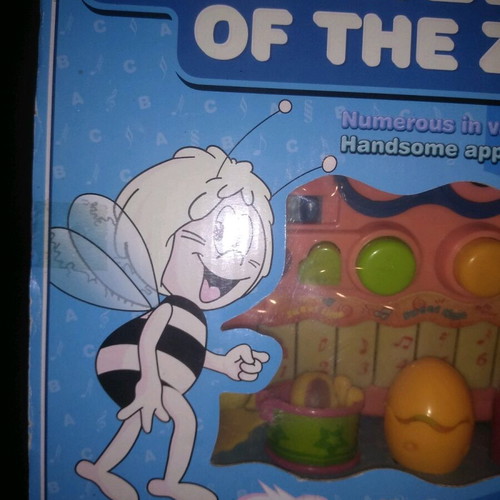 Maya the Bee wind-up animal piano like new