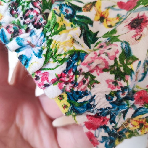 H&M multicolor blouse large like new