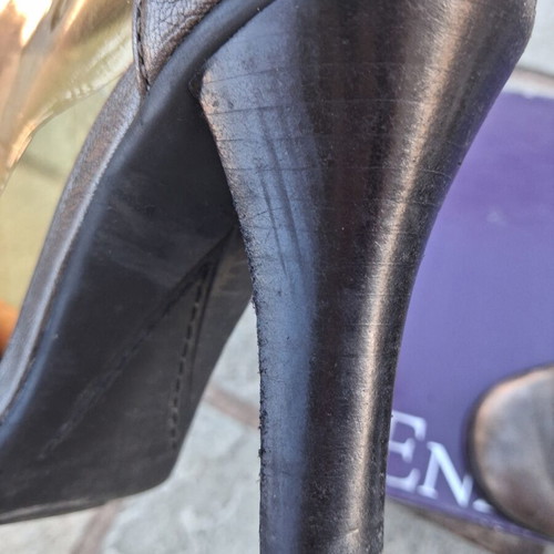 Enzo Angiolini leather T-Strap pumps bronze pewter with brogue details