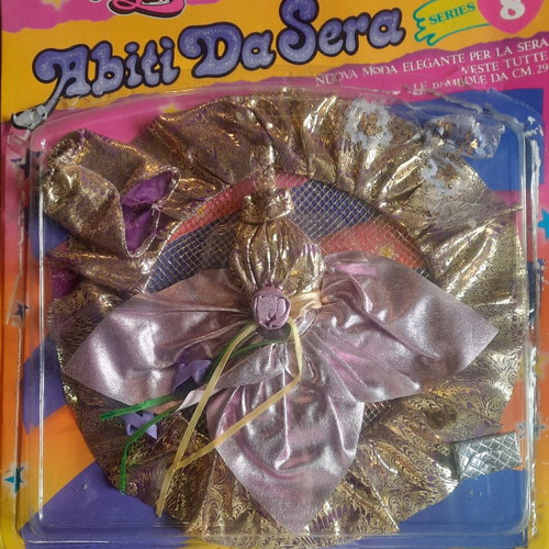Barbie doll dress set like new