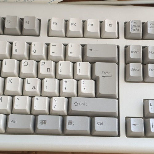 Fujitsu Siemens Vintage Keyboard PS/2 KWD-205 New Old Stock