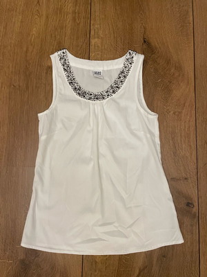 Vero Moda blouse white with rhinestones used, size XS