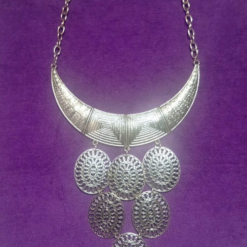 Boho Statement Necklace in Silver Tone like new