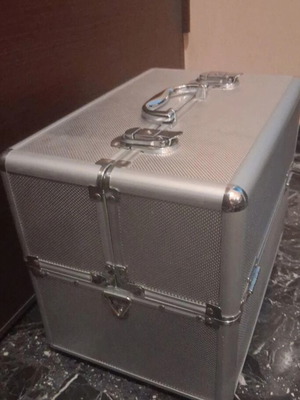 Professional makeup case new
