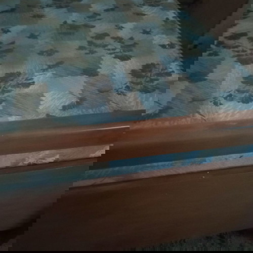 Καναπές κρεβάτι μεταχειρισμένος με αποθηκευτικό χώρο και δύο μεγάλα συρτάρια 2x0,90