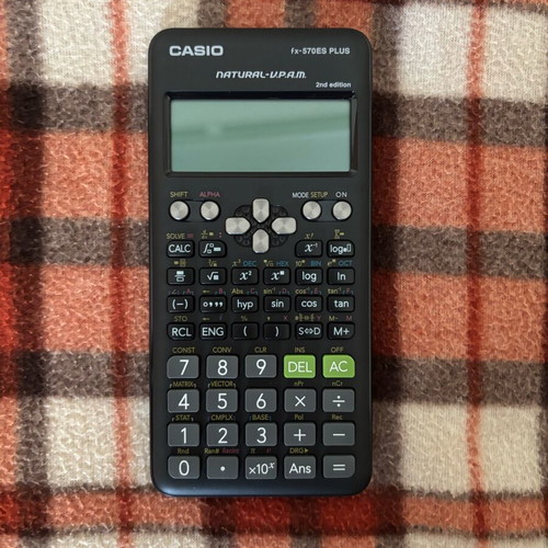 Casio Scientific Calculator fx-570ES Plus like new with batteries