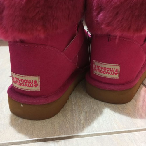 My moo boots fur pink new size 37