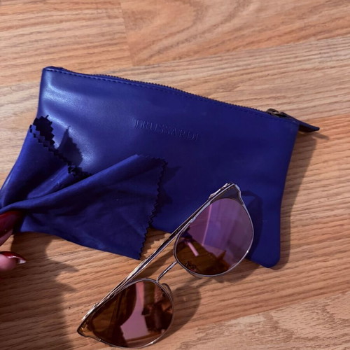Trussardi sunglasses like new, pink gold color