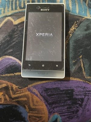 Sony Xperia και δεύτερο κινητό αφής, σετ 2