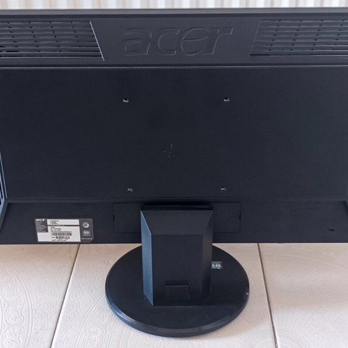 Acer V193HQ 18.5-inch LCD monitor