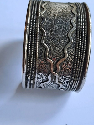 Bracelet used, Indian style