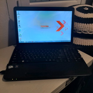 laptop toshiba satelite