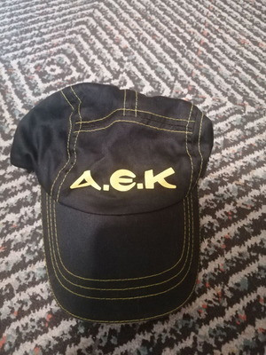 AEK Cap like new from the boutique
