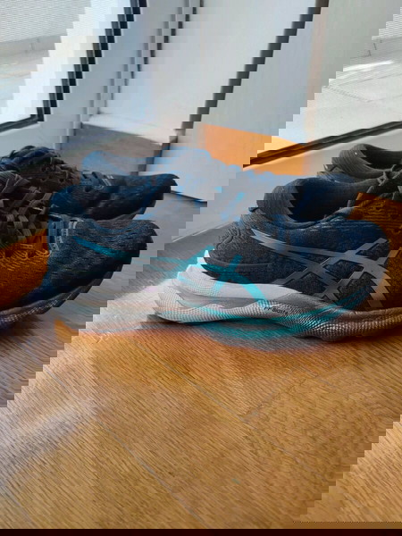 ASICS GEL NIMBUS 24 PLATINUM γυναικεία αθλητικά παπούτσια νούμερο 40 σαν καινούργια