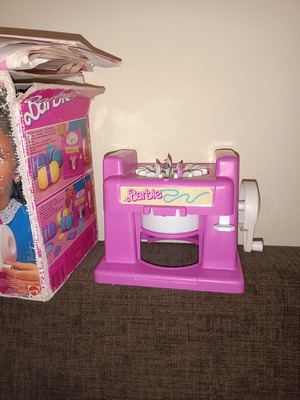 Barbie Knit Magic 1988 used collectible knitting machine