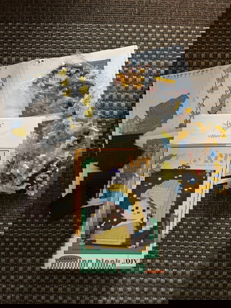 Μινιατούρα πίνακας από τουβλάκια (τύπου LEGO)