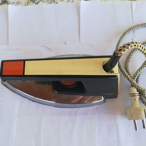 AEG vintage electric iron with fabric cord