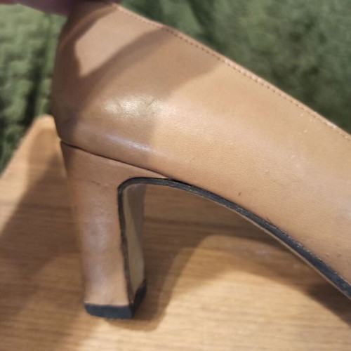 Leather beige brown pumps size 37 used with solid heel