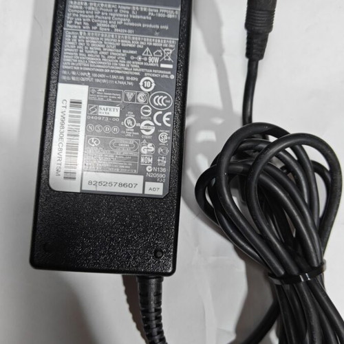 HP Laptop Charger 90W 19V 4.74A used