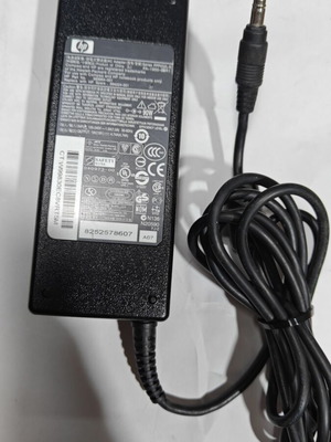 HP Laptop Charger 90W 19V 4.74A used