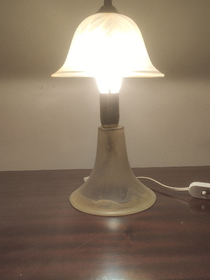 Table lamp used in excellent condition