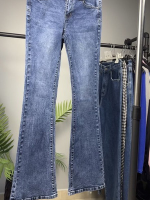 Blue flared women's jeans, elastic waist