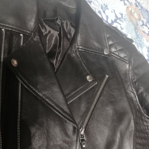 Leather jacket like new, black, size M-L