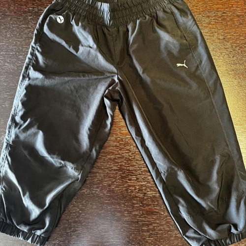 Puma 3/4 black sports pants, size medium