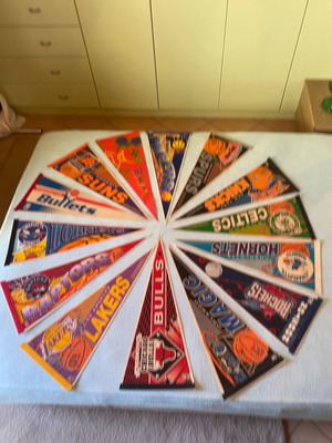NBA banners like new, pack of 15 pieces