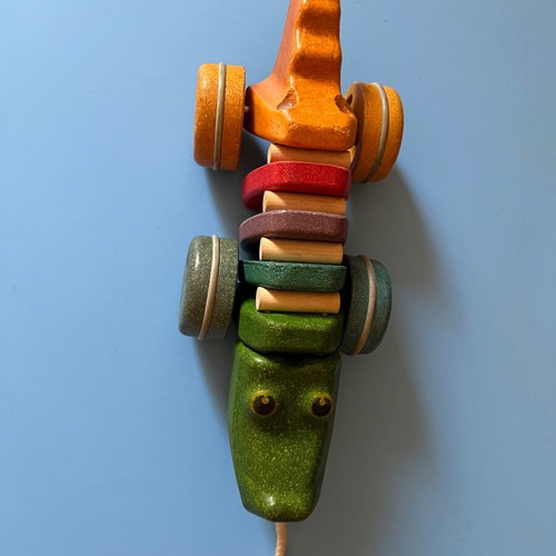 Plantoys Pull-Along Rainbow Crocodile like new 12+ months