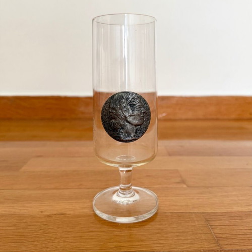 Drink glass with coin like new, collectible crystal stemmed