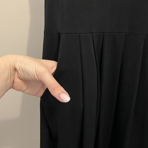 Midi dress with pockets like new, black, size M