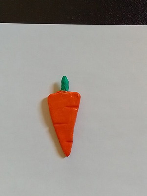 Handmade carrot magnet from clay, made to order