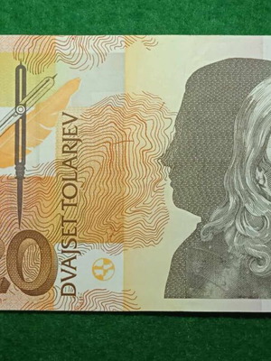 Slovenia 20 Tolar banknote 1992 used, excellent condition