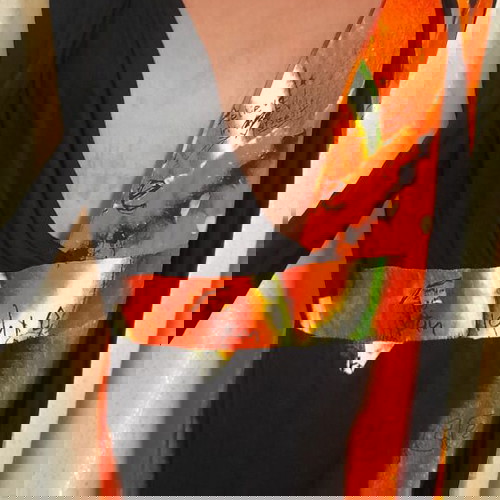 Φόρεμα ασύμμετρο Desigual αφόρετο, μέγεθος M-L, μαύρο και κόκκινο