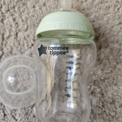 Tommee Tippee glass baby bottle like new 250 ml low flow