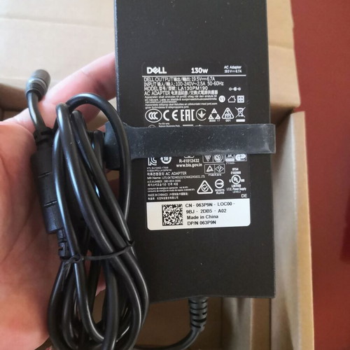 Dell Dock Station D6000 new USB-A with HDMI, DisplayPort, Ethernet