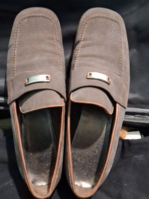 Salvatore Ferragamo men's suede loafers brown like new