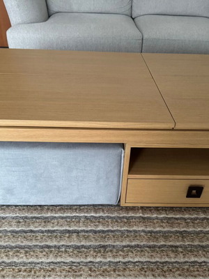 Coffee table new with storage and two stools