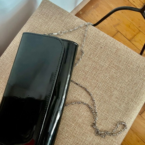 Clutch evening bags like new, black with detachable chain