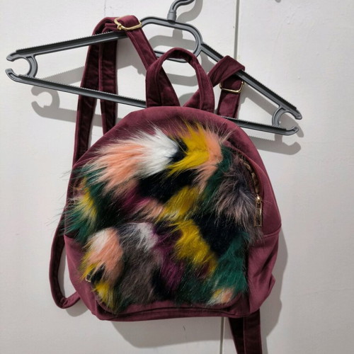 Velvet backpack like new, burgundy with multicolor fur