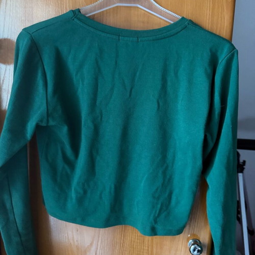 Stradivarius women's top like new, green, size L