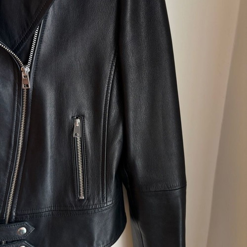 Pinko Leather Jacket like new, 100% Genuine Nappa Leather Black