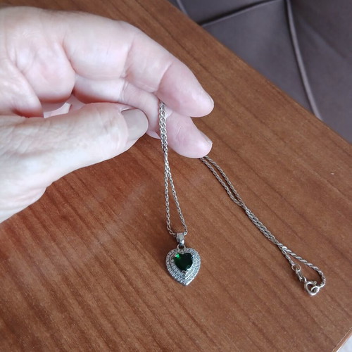 Silver 925 heart pendant with green heart and zircon imitation new