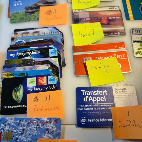 Phone cards used, pack of 180 from 26 countries