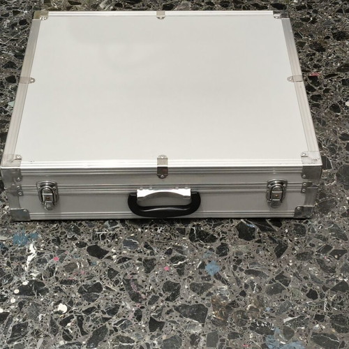 Transport suitcase used 55x47x14 cm