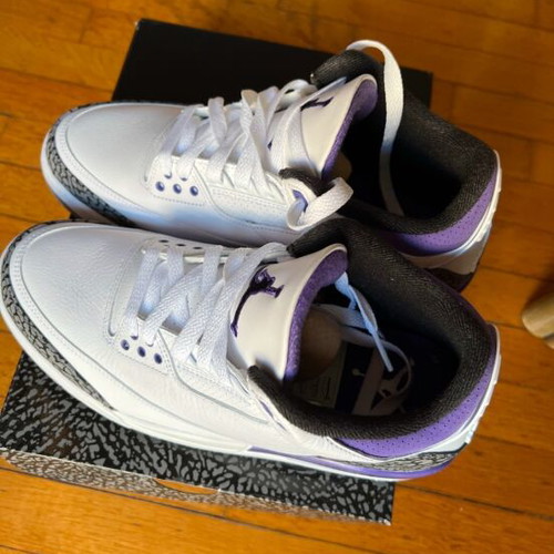 Air Jordan 3 Cement Iris Purple new, size 43